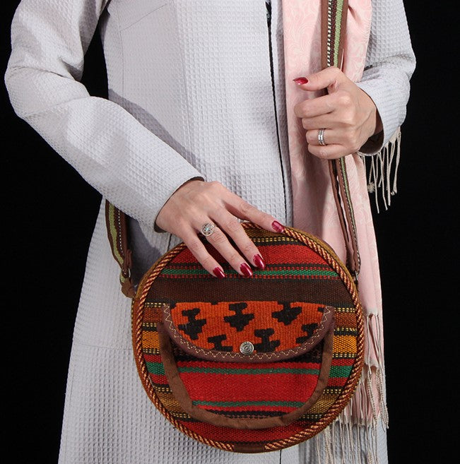 Hand crafted Kilim Handbags – minimalchaos